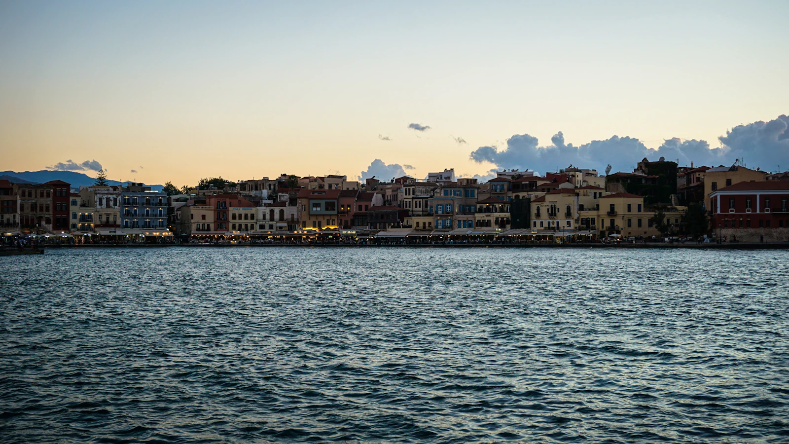 Chania, Greece photo 21 by Manuel Rheinschmidt