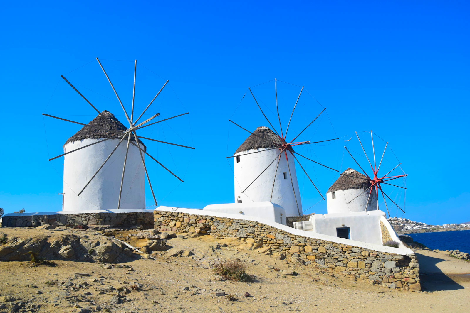 Mykonos, Greece photo 25 by Larry Ebbs