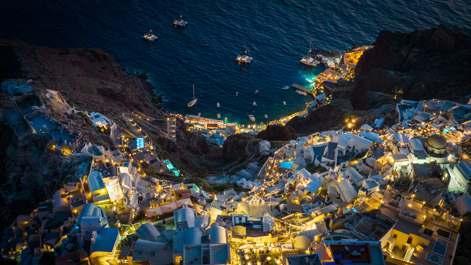 Santorini, Greece photo 19 by Jonas