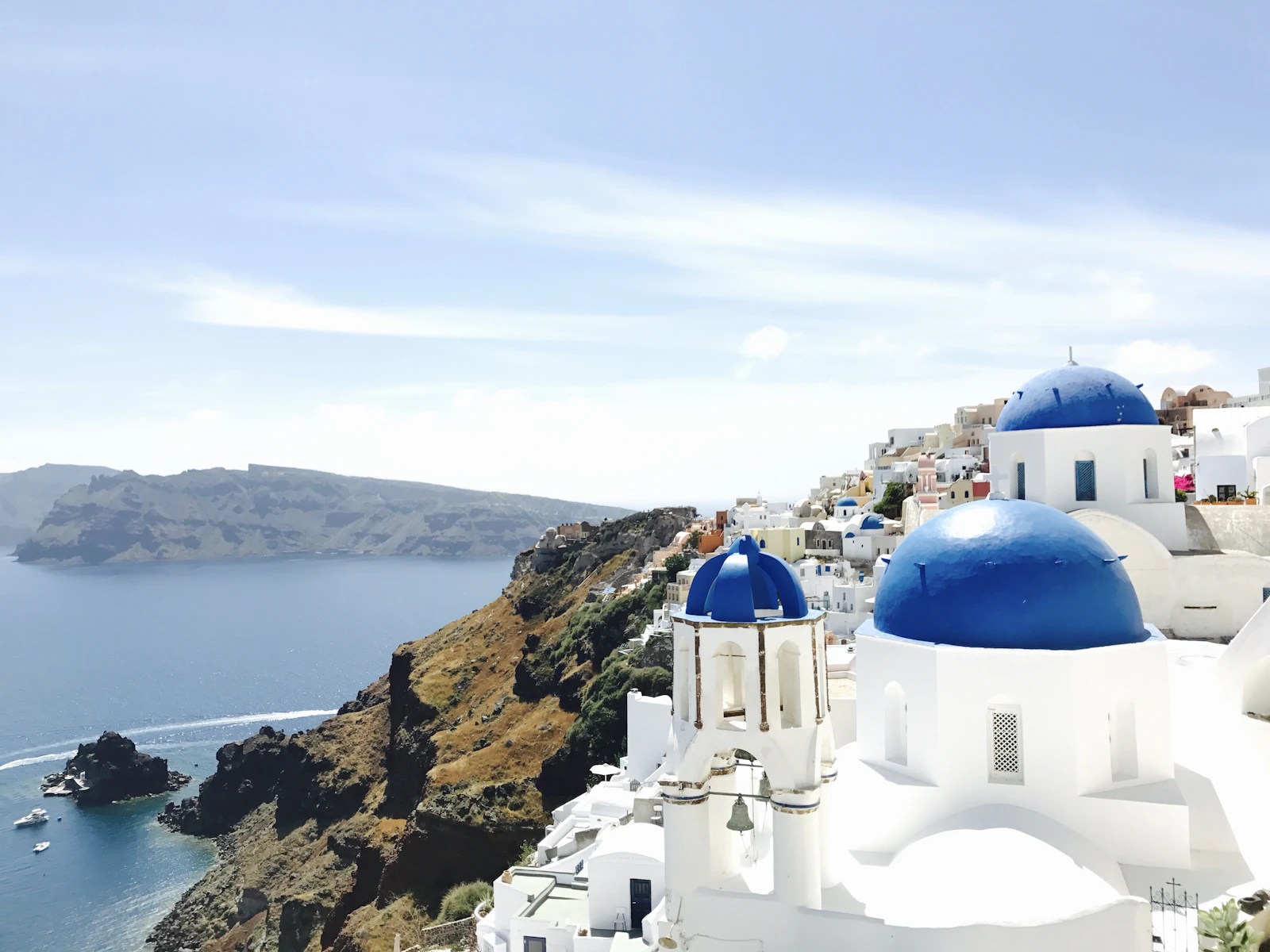 Santorini, Greece photo 16 by Cristiano Pinto