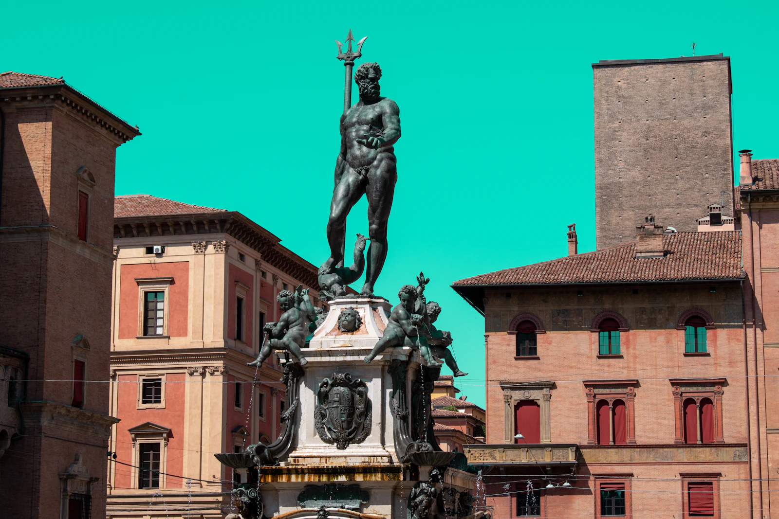 Bologna, Italy photo 17 by Batu Gezer