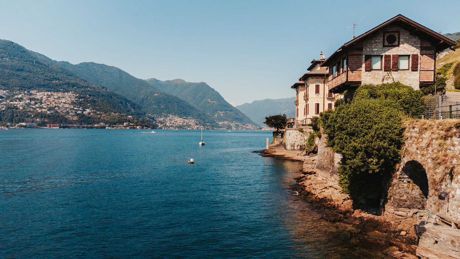 Como, Italy photo 21 by Alex Sanislav