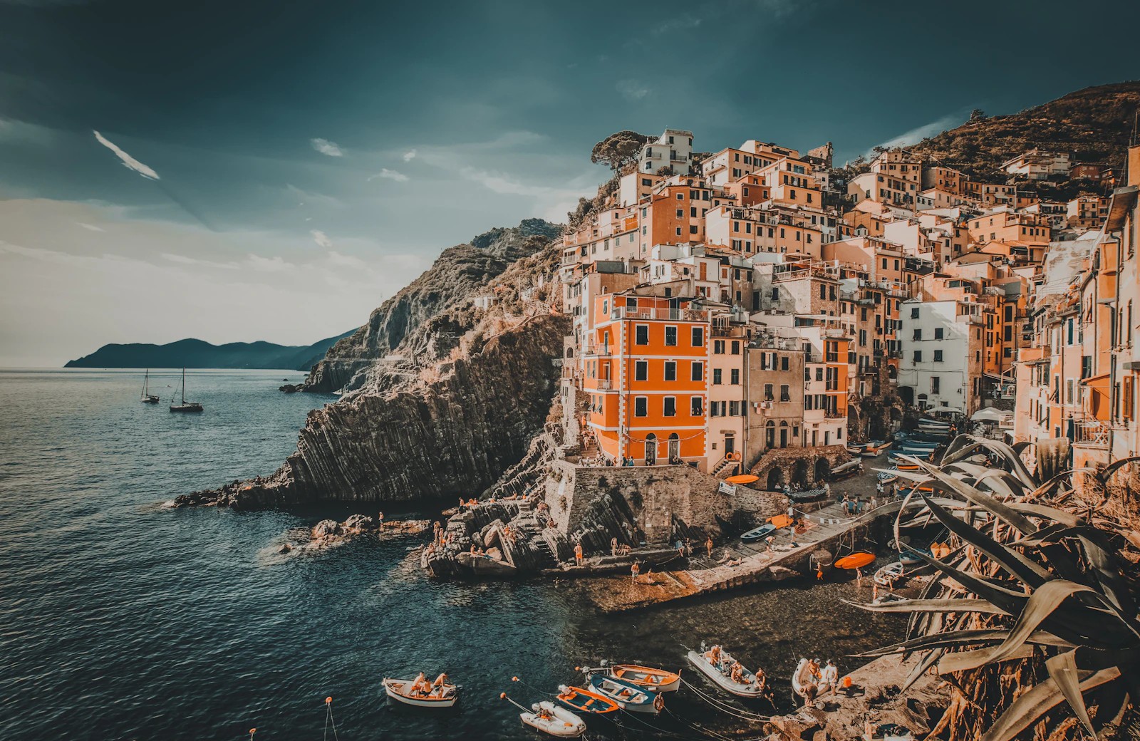 Riomaggiore, Italy photo 4 by JAYAKODY ANTHANAS