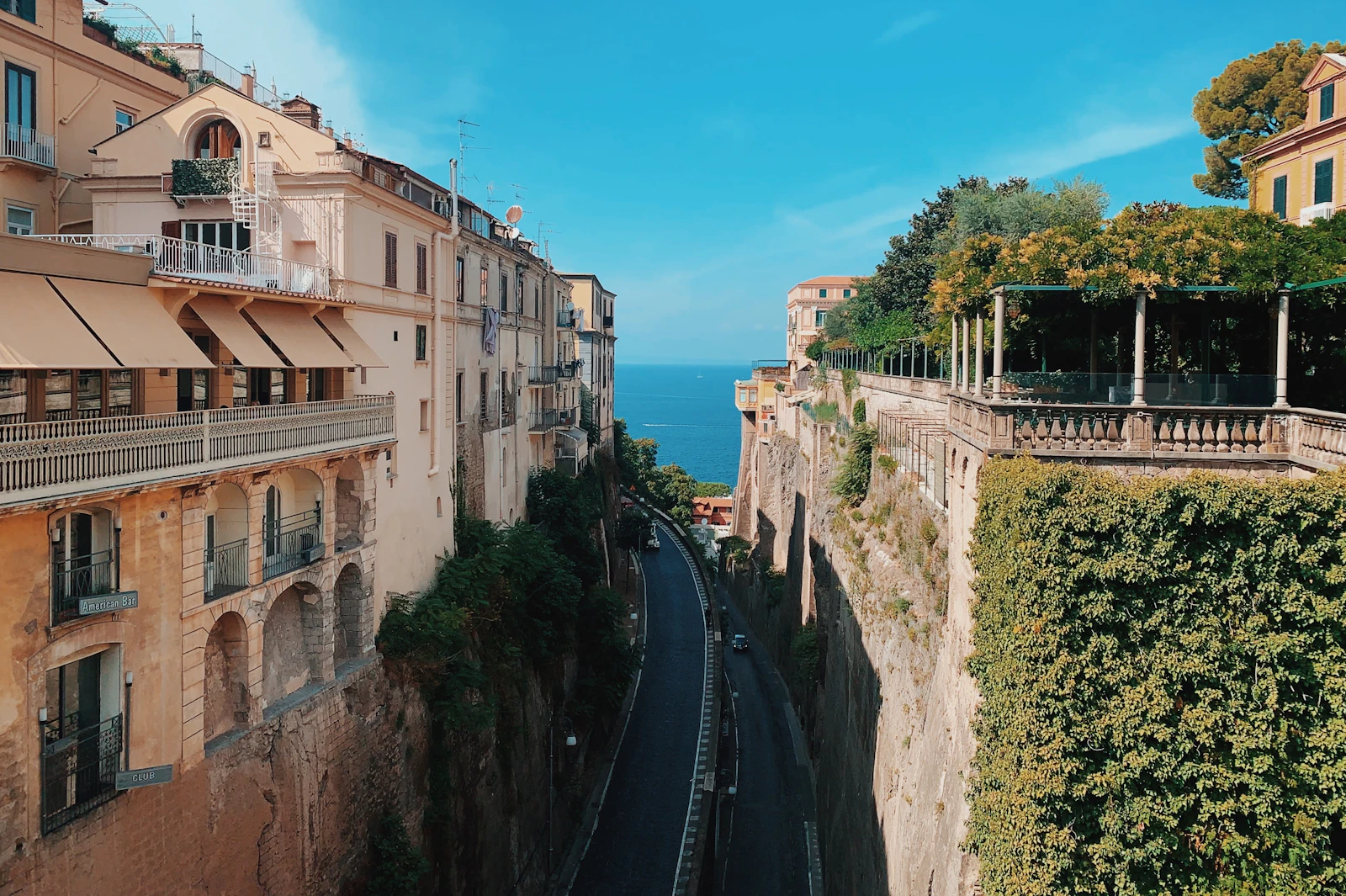 Sorrento, Italy photo 5 by Dan Braga