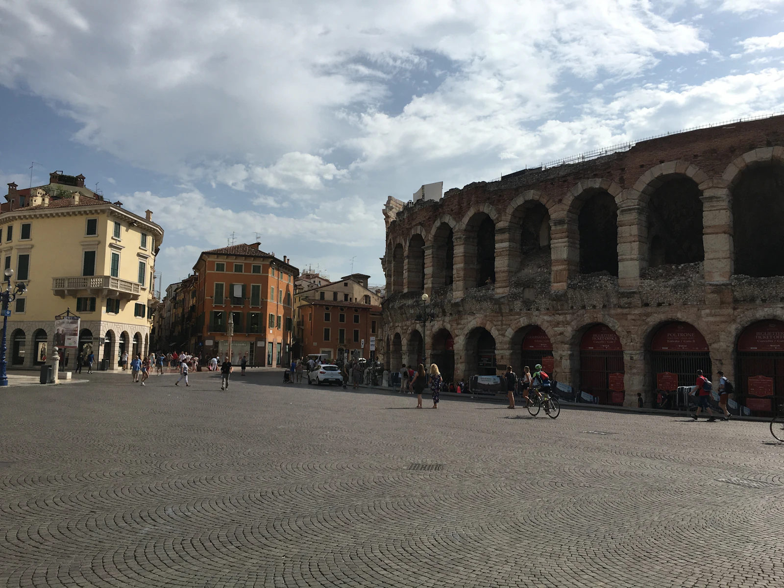 Verona, Italy photo 18 by Yuri Vanetik