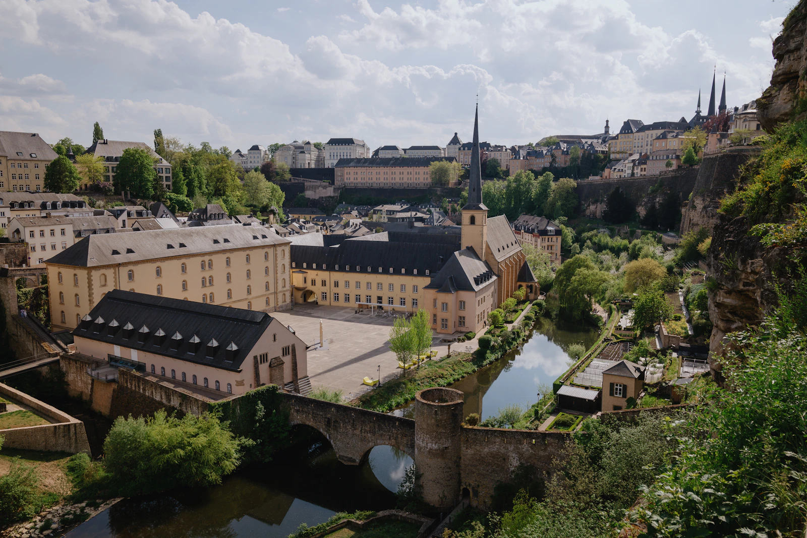 Luxembourg City, Luxembourg photo 2 by Cedric Letsch