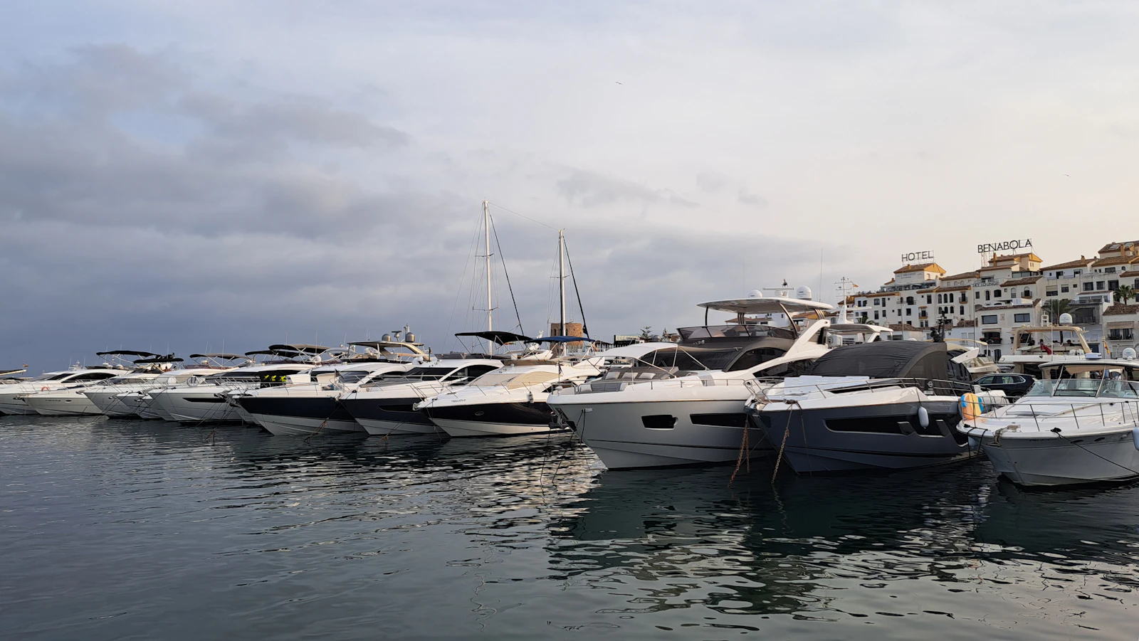 Marbella, Spain photo 23 by Sergio Guardiola Herrador