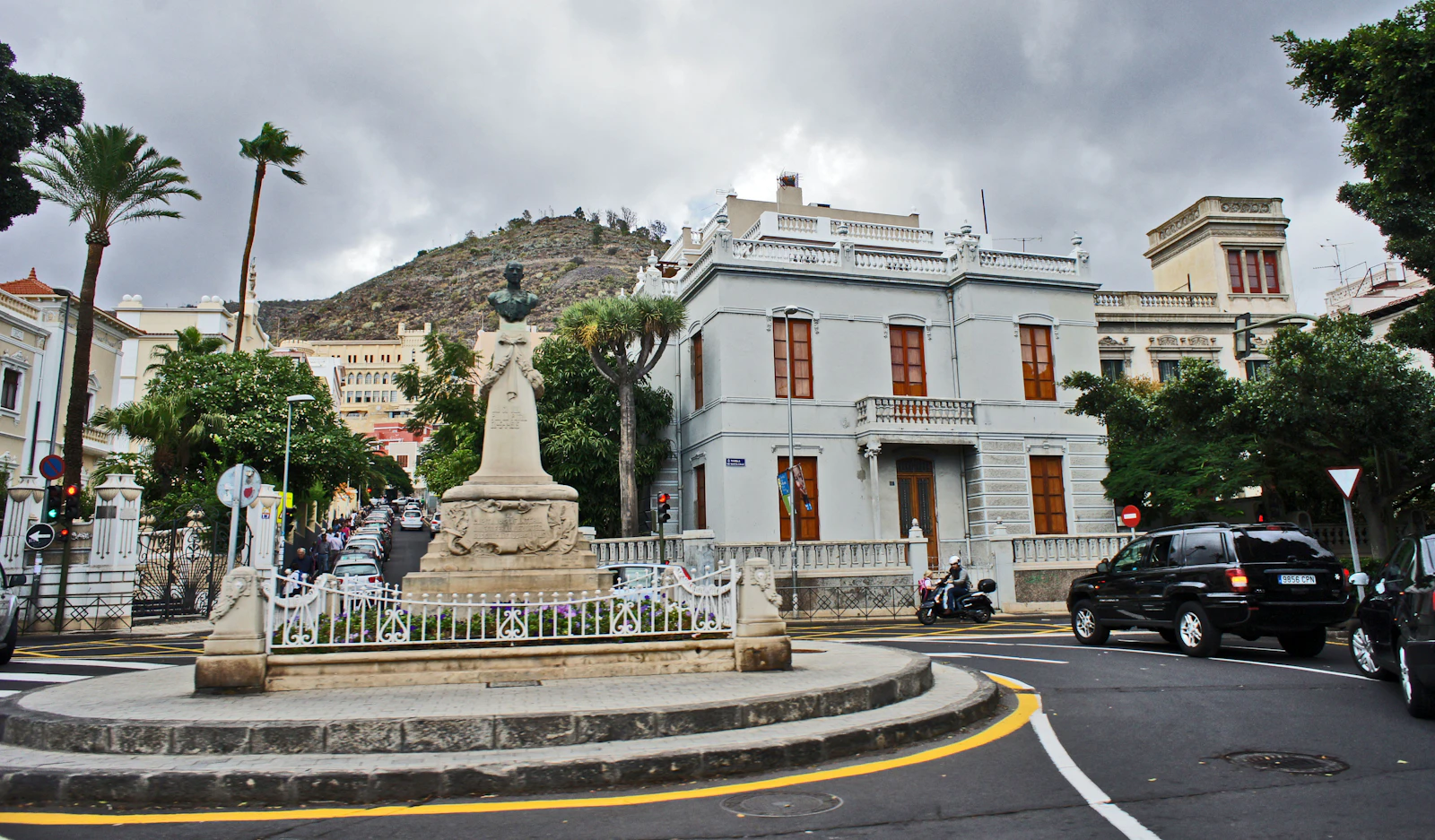Santa Cruz de Tenerife, Spain photo 14 by Boris Busorgin