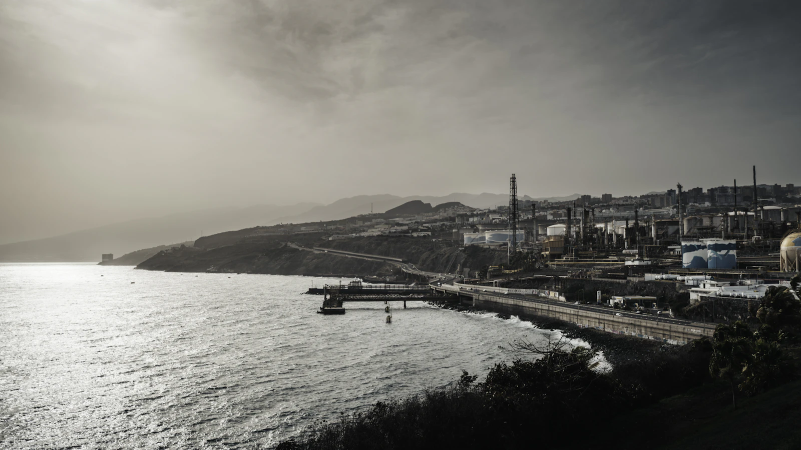 Santa Cruz de Tenerife, Spain photo 29 by Raul Ling