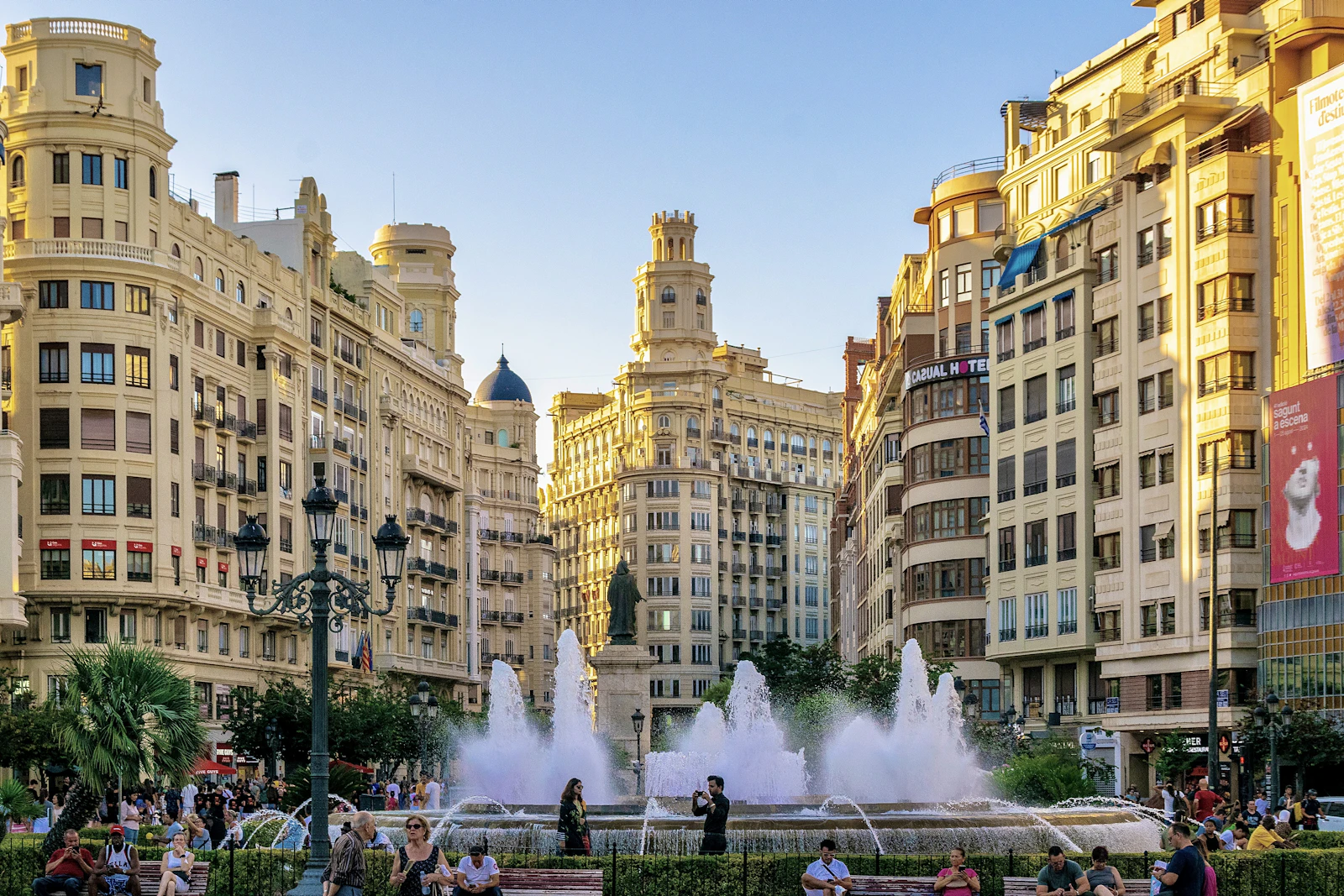 Valencia, Spain photo 1 by Tom Podmore