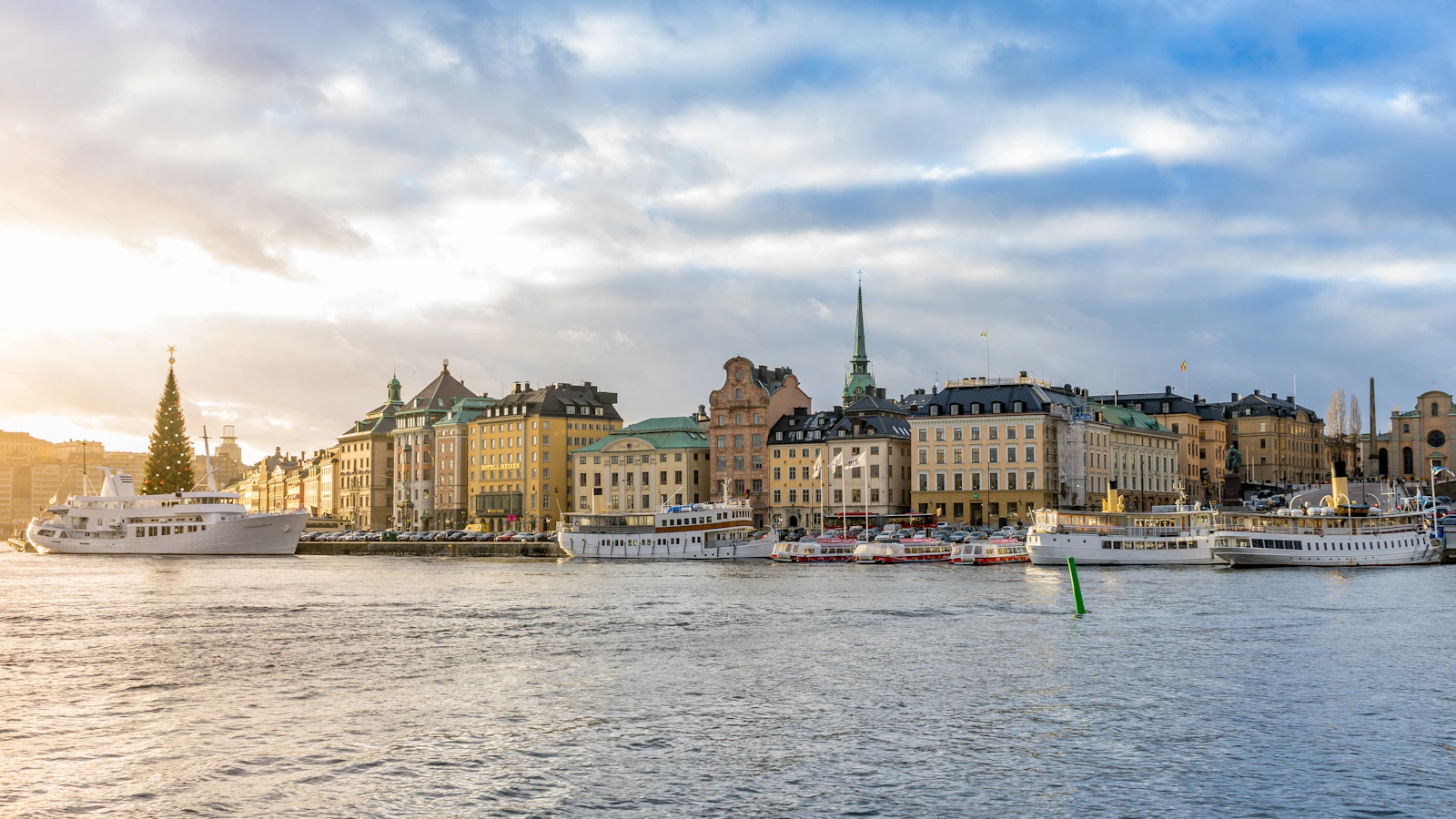 Stockholm, Sweden photo 19 by Maxime Gilbert