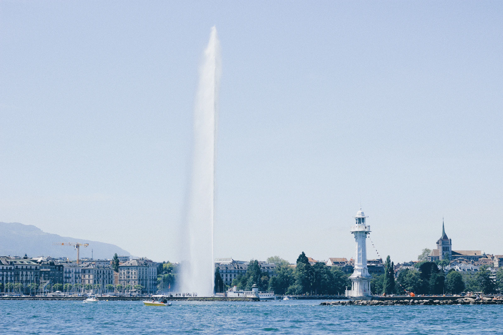 Geneva, Switzerland photo 11 by Haut Risque