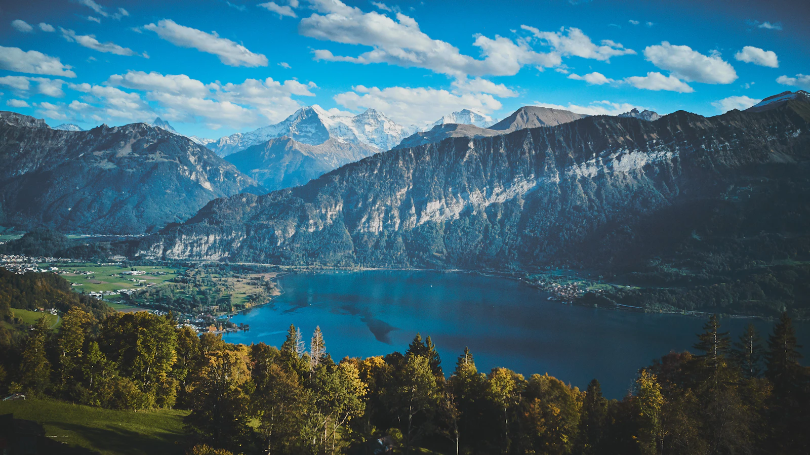 Interlaken, Switzerland photo 5 by Rat Ski