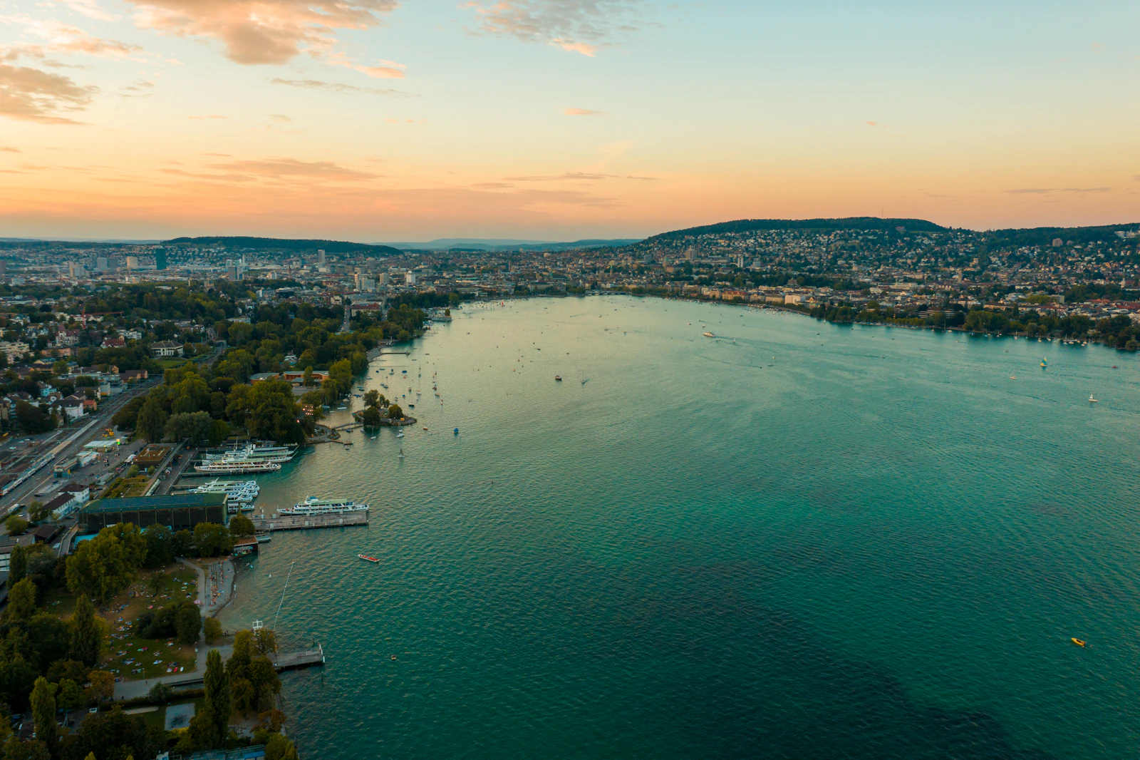 Zurich, Switzerland photo 19 by Henrique Ferreira