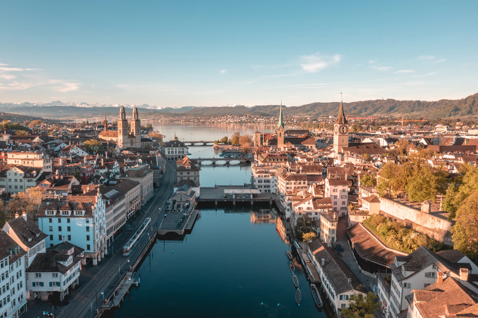 Zurich, Switzerland photo 4 by Henrique Ferreira
