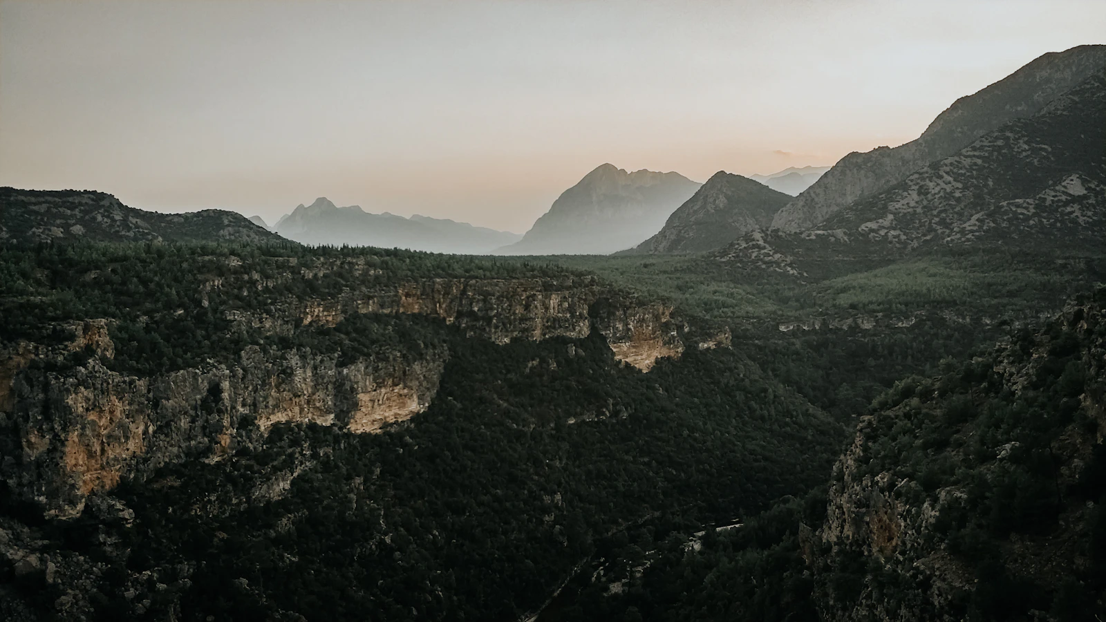 Antalya, Türkiye photo 12 by Mert Aydemir