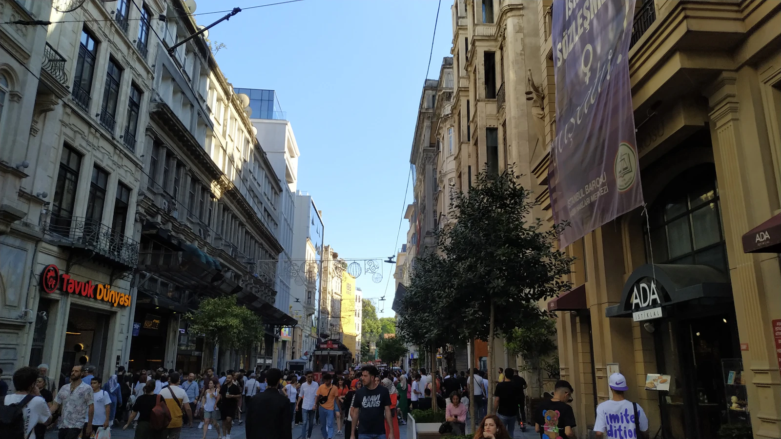 Istanbul, Türkiye photo 25 by Gulhavin Macin