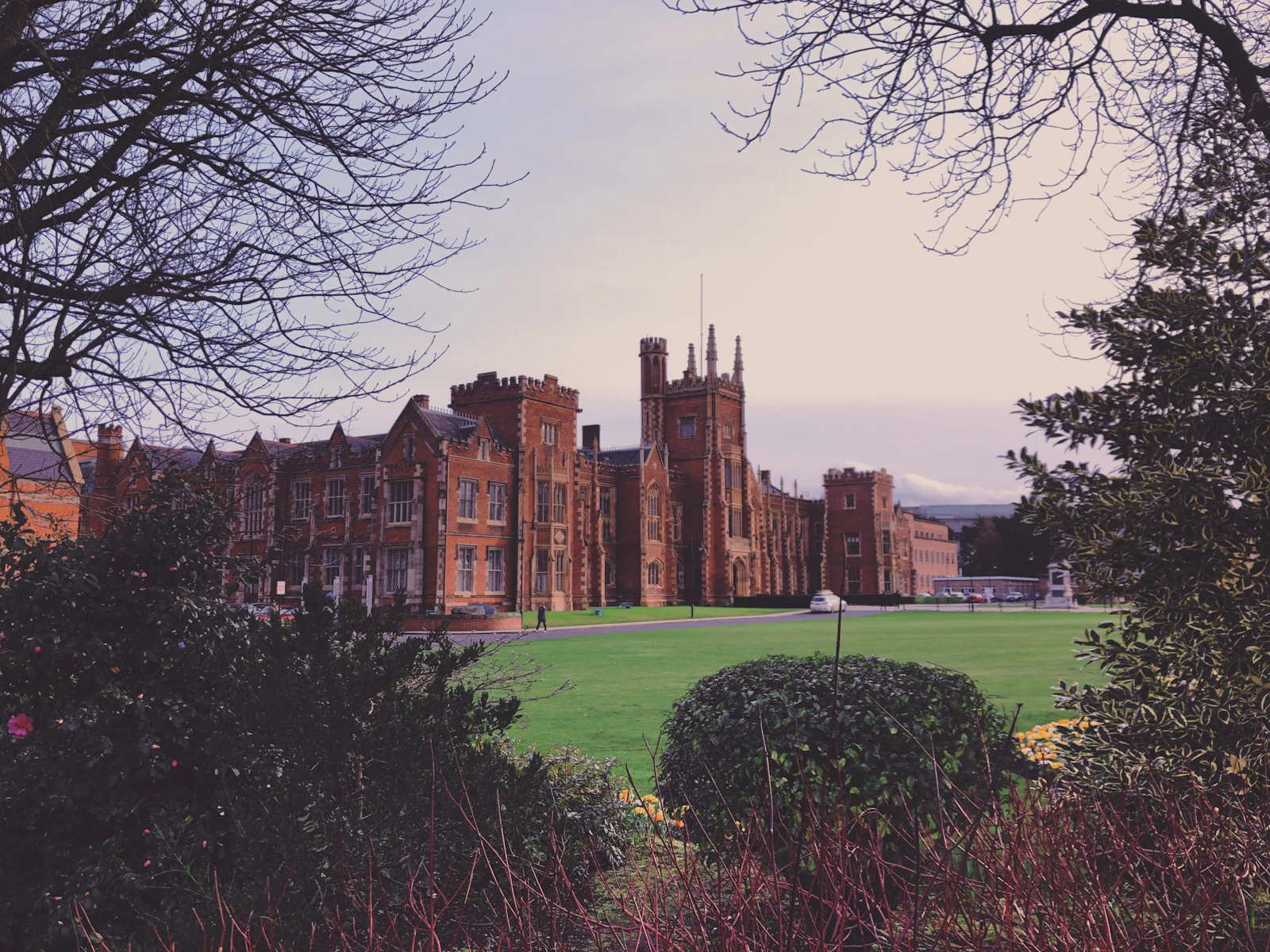 Belfast, United Kingdom photo 3 by Mert Kuzu