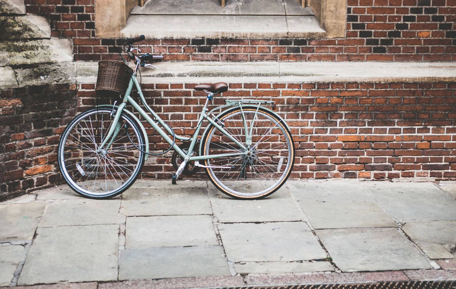 Cambridge, United Kingdom photo 29 by Clem Onojeghuo