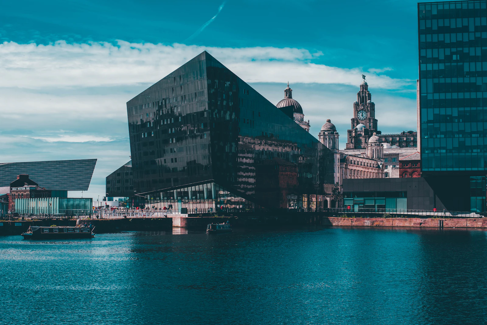 Liverpool, United Kingdom photo 3 by Marcus Cramer