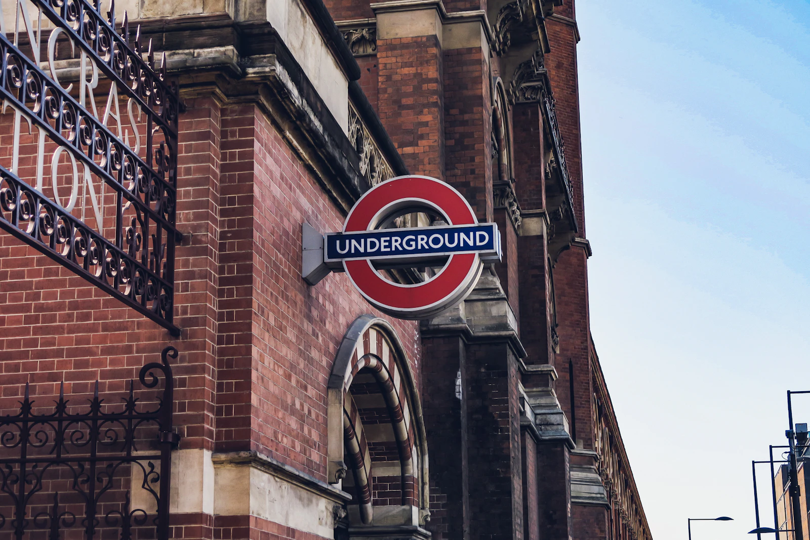 London, United Kingdom photo 23 by Zouukk