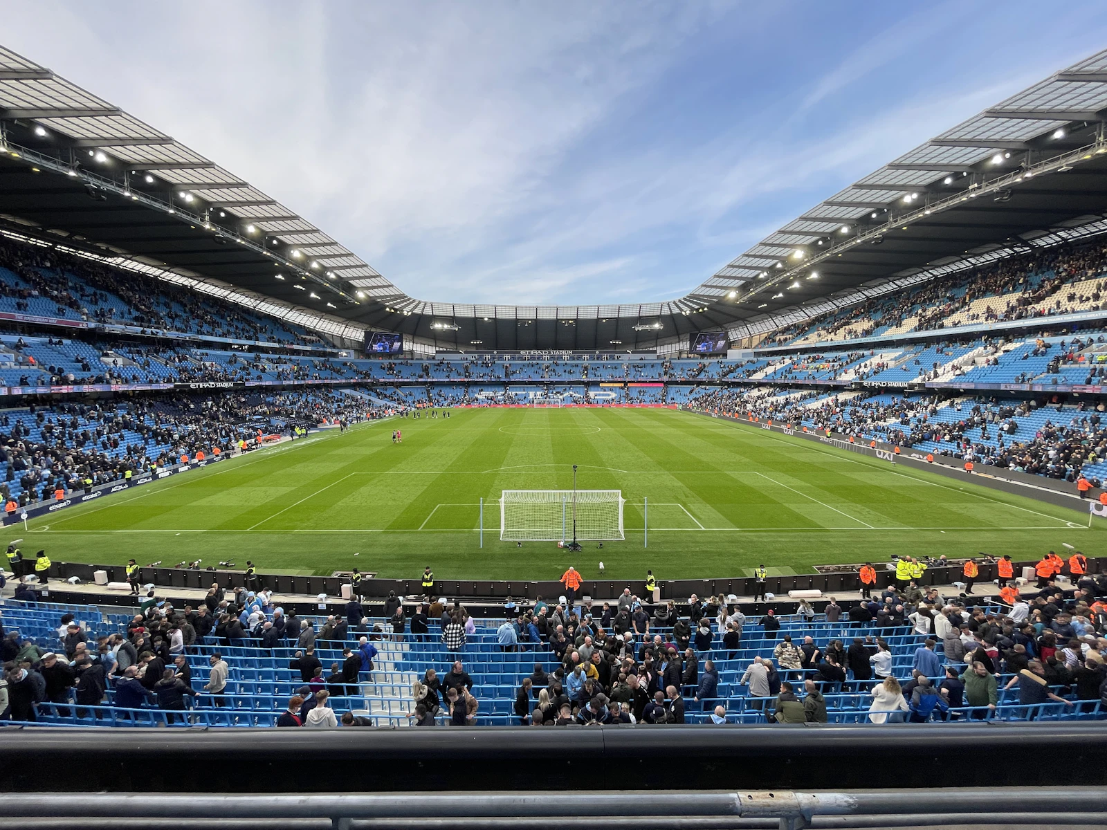 Manchester, United Kingdom photo 21 by Jonny Gios