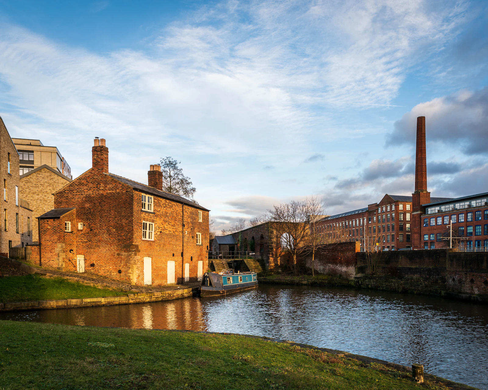 Manchester, United Kingdom photo 9 by Jason Jeandron