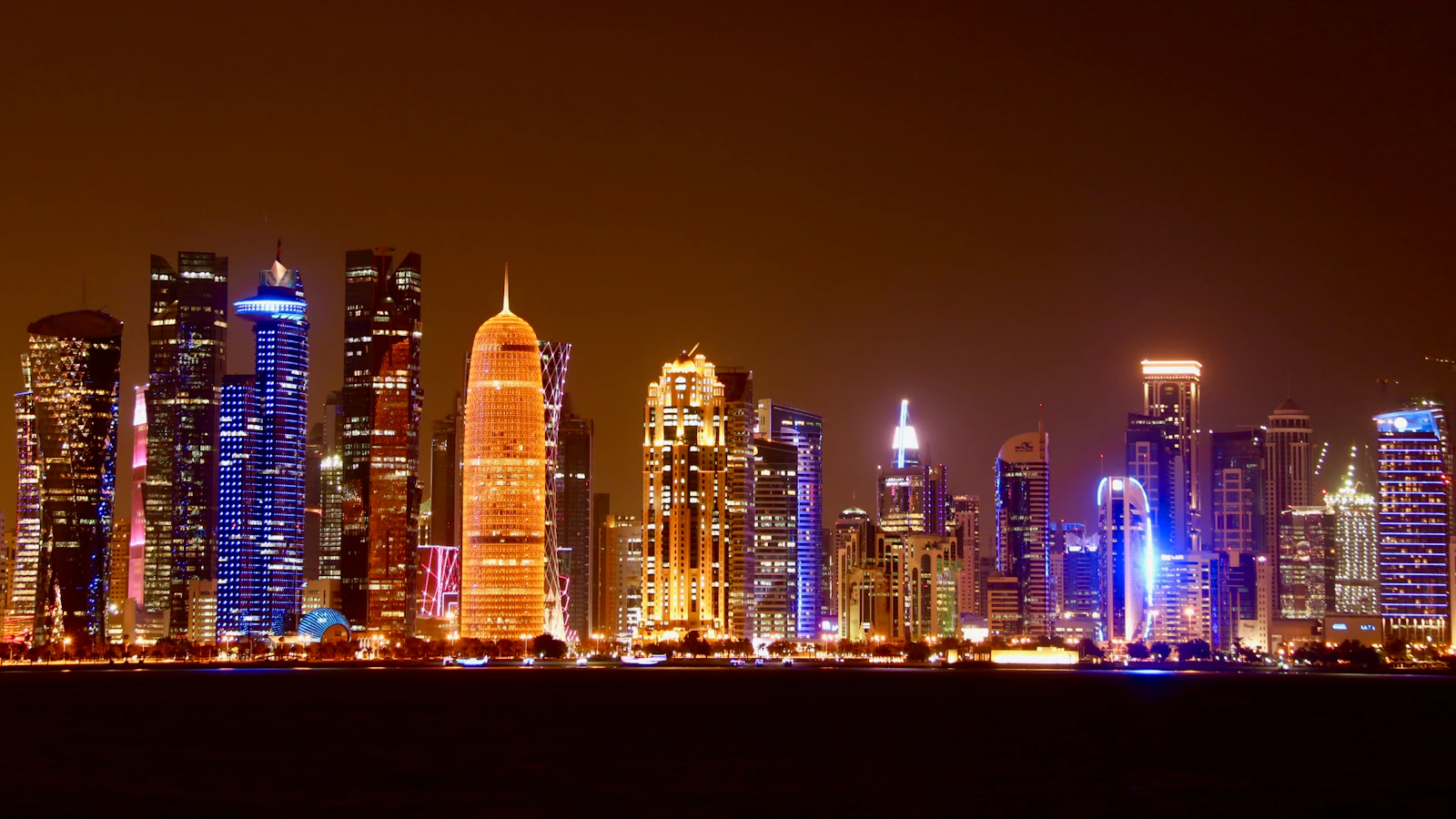Doha, Qatar photo 11 by Hongbin