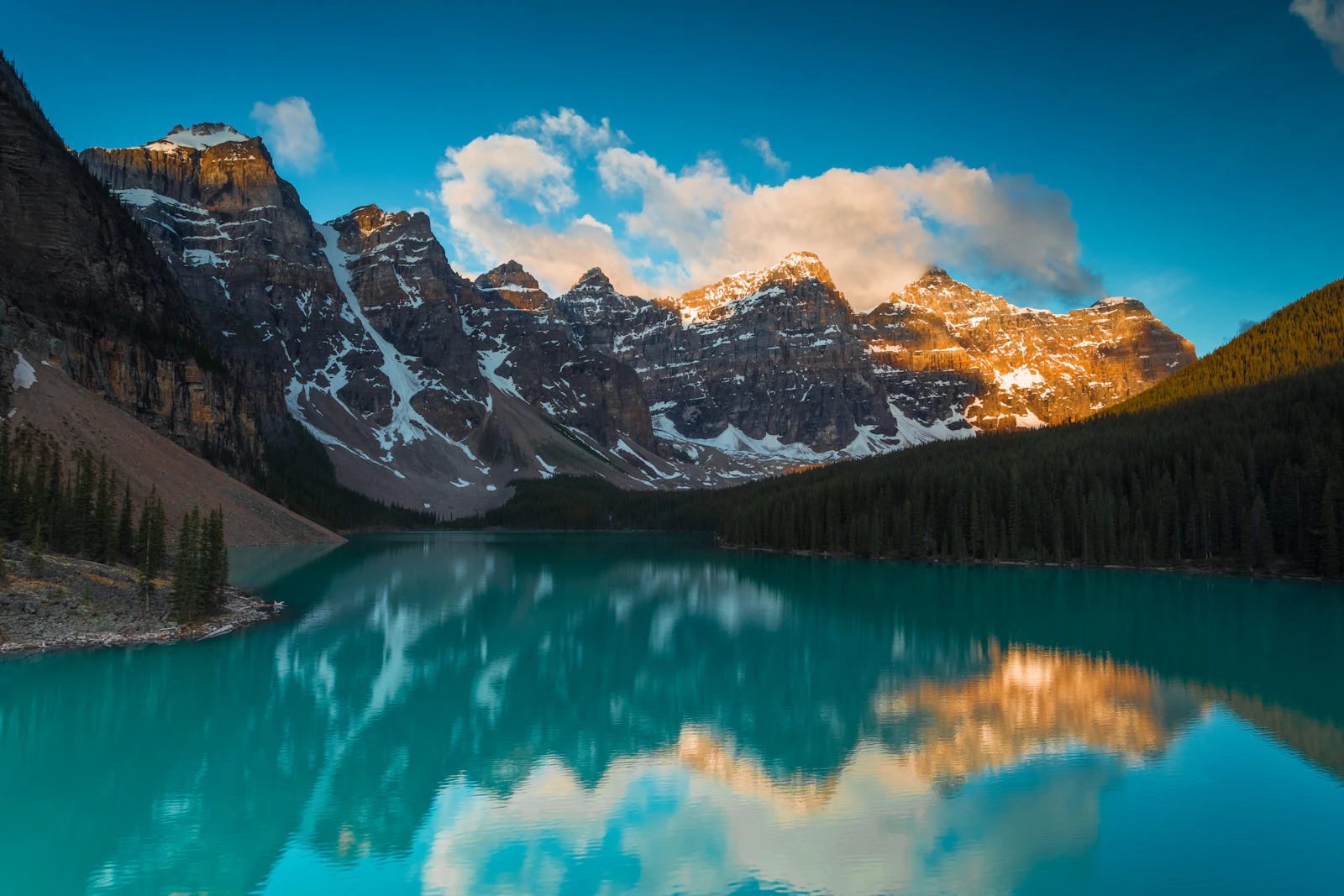 Banff, Canada photo 2 by Andy Holmes
