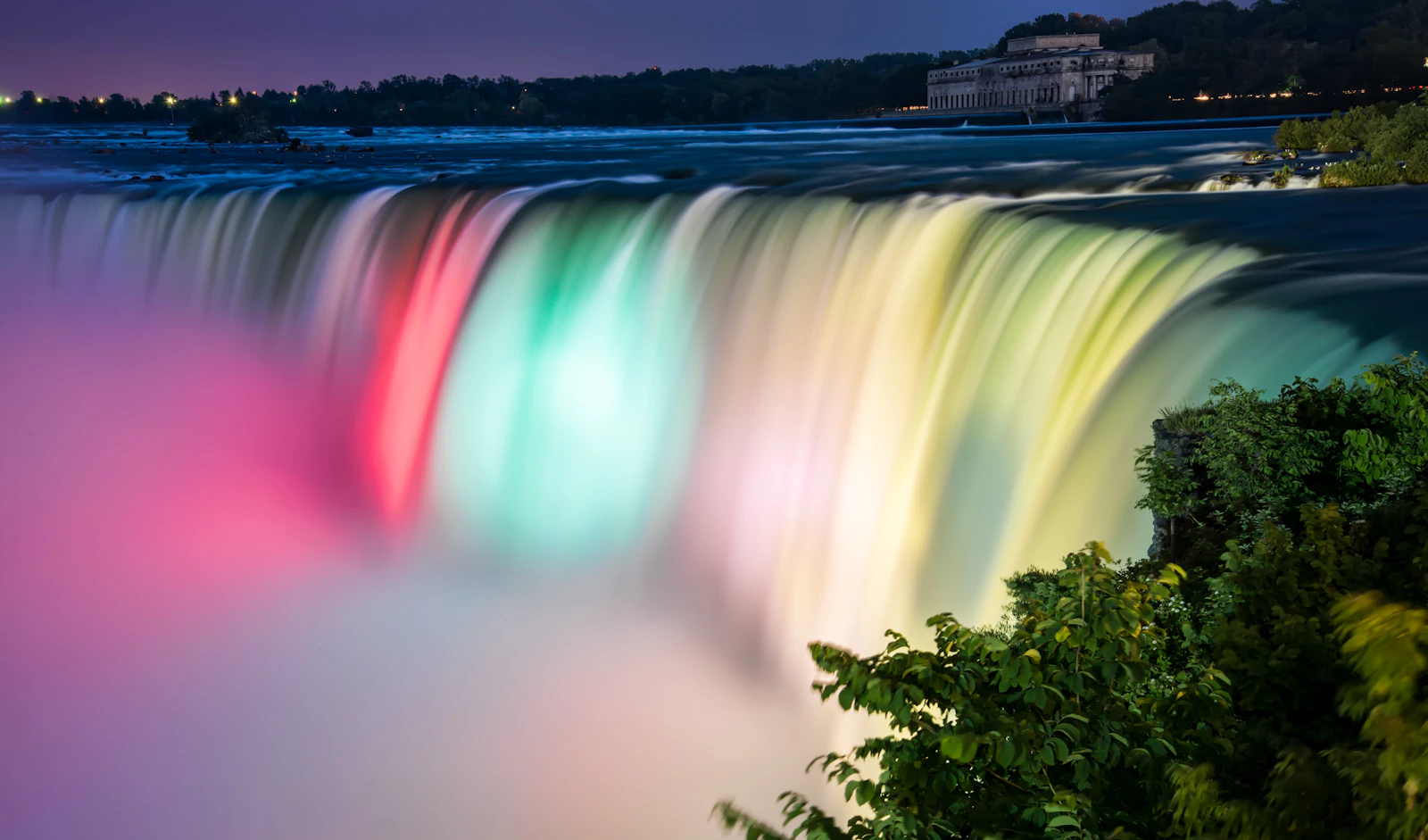 Niagara Falls, Canada photo 8 by James Wheeler