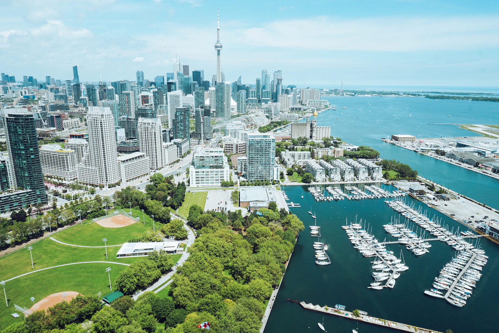 Toronto, Canada photo 17 by Maarten van den Heuvel