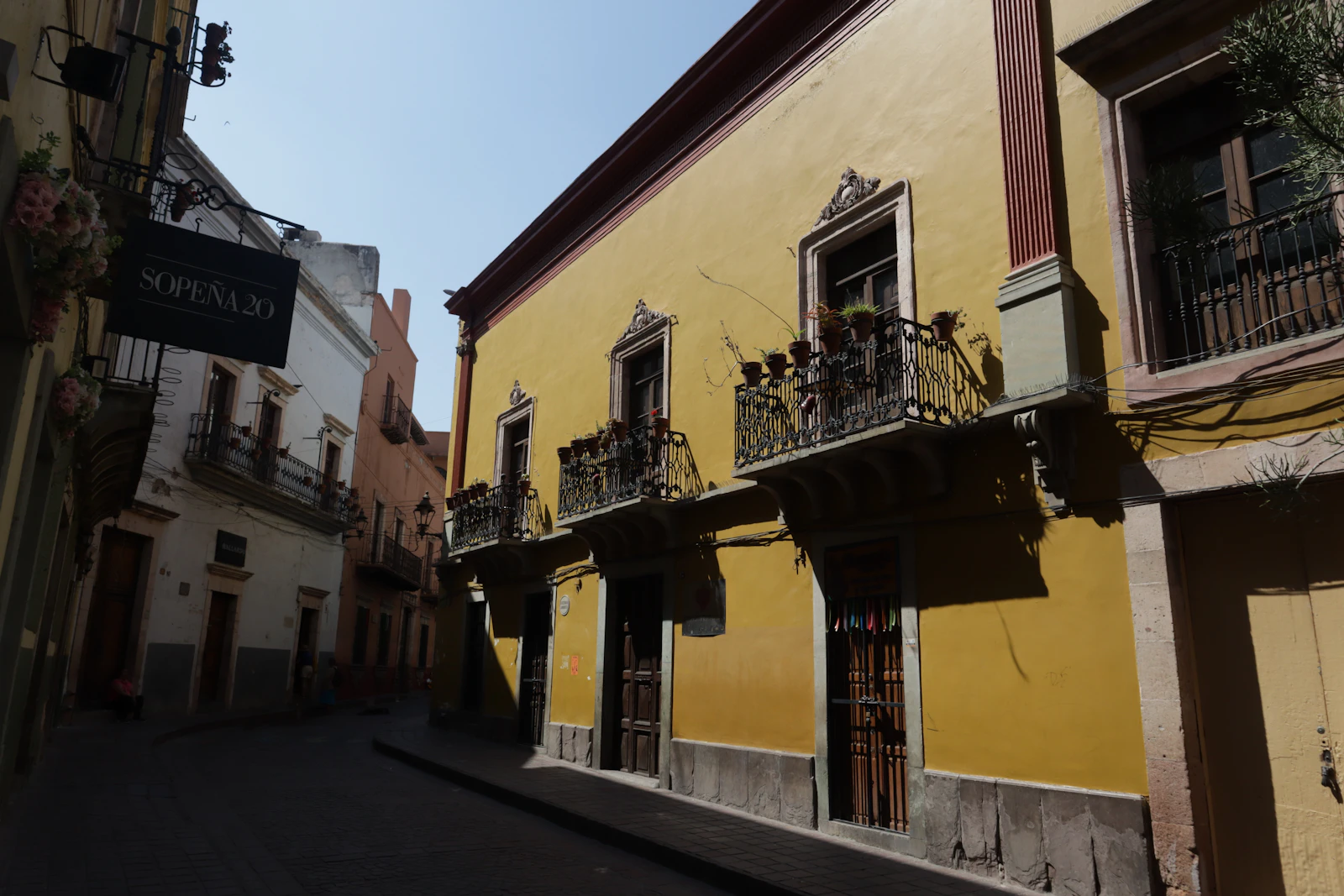 Guanajuato, Mexico photo 30 by Jorge L. Valdivia