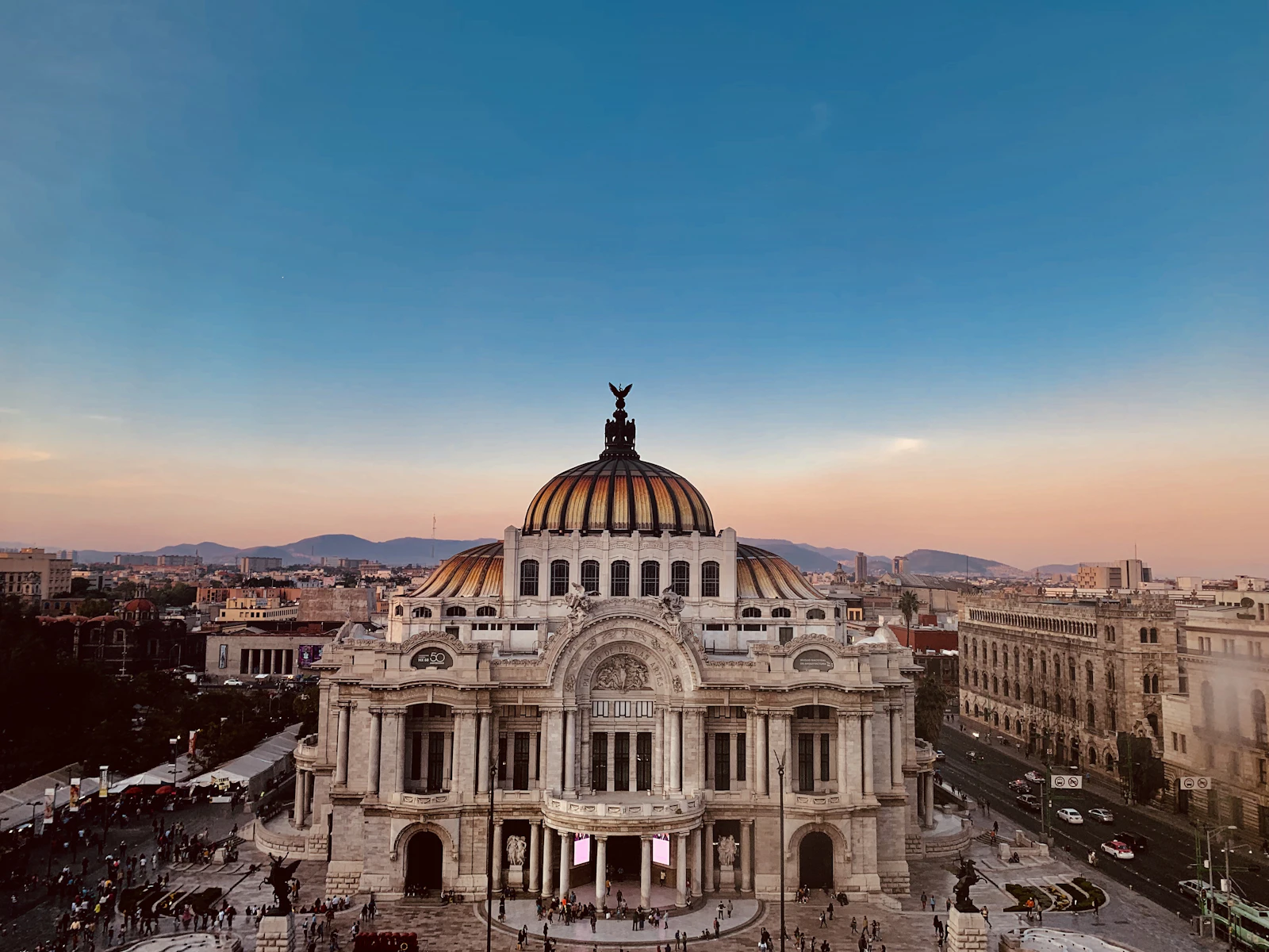 Mexico City, Mexico photo 2 by Carlos Aguilar
