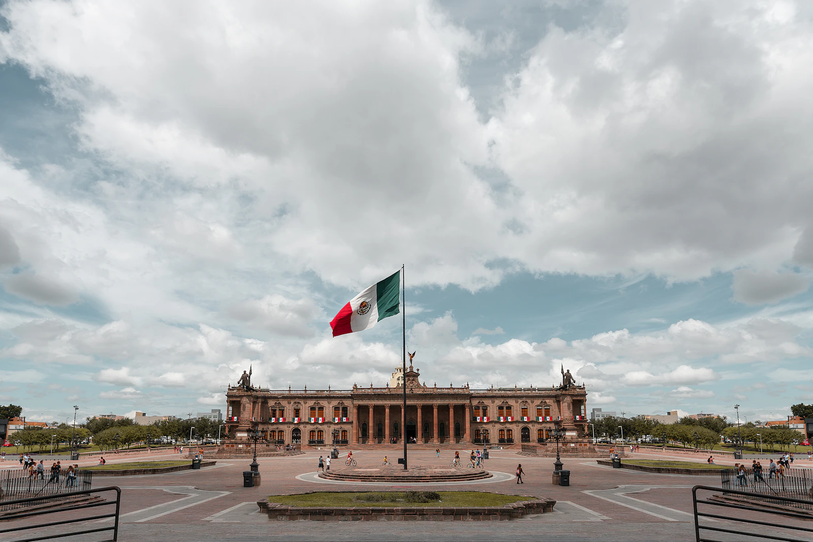 Monterrey, Mexico photo 2 by Robbie Herrera
