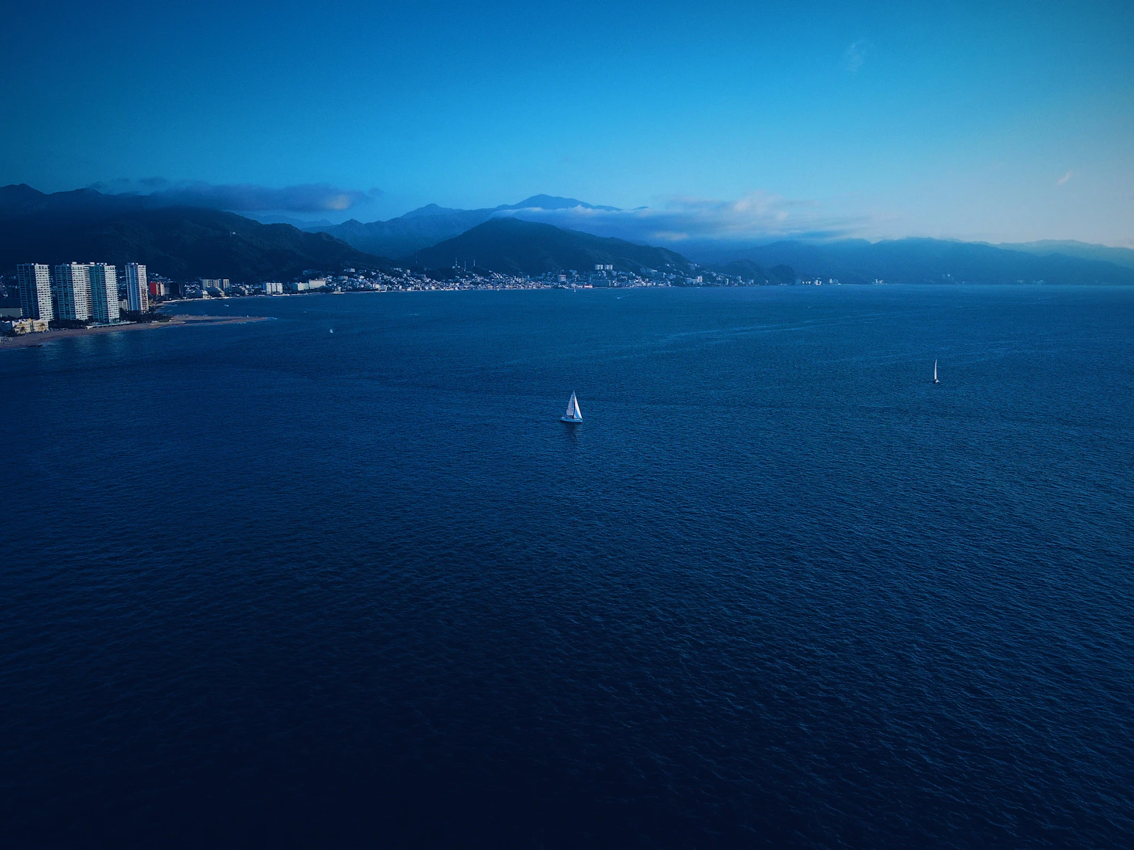 Puerto Vallarta, Mexico photo 24 by Victor Dominguez