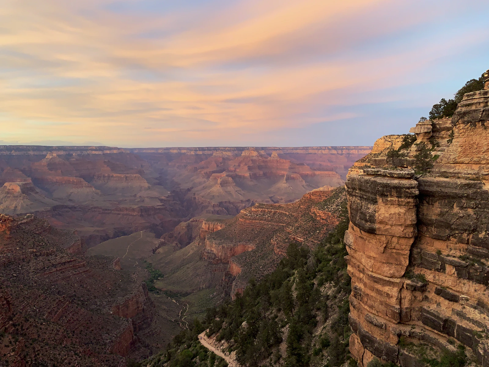 Grand Canyon Village, Arizona photo 15 by Oleksii Yasinskyi