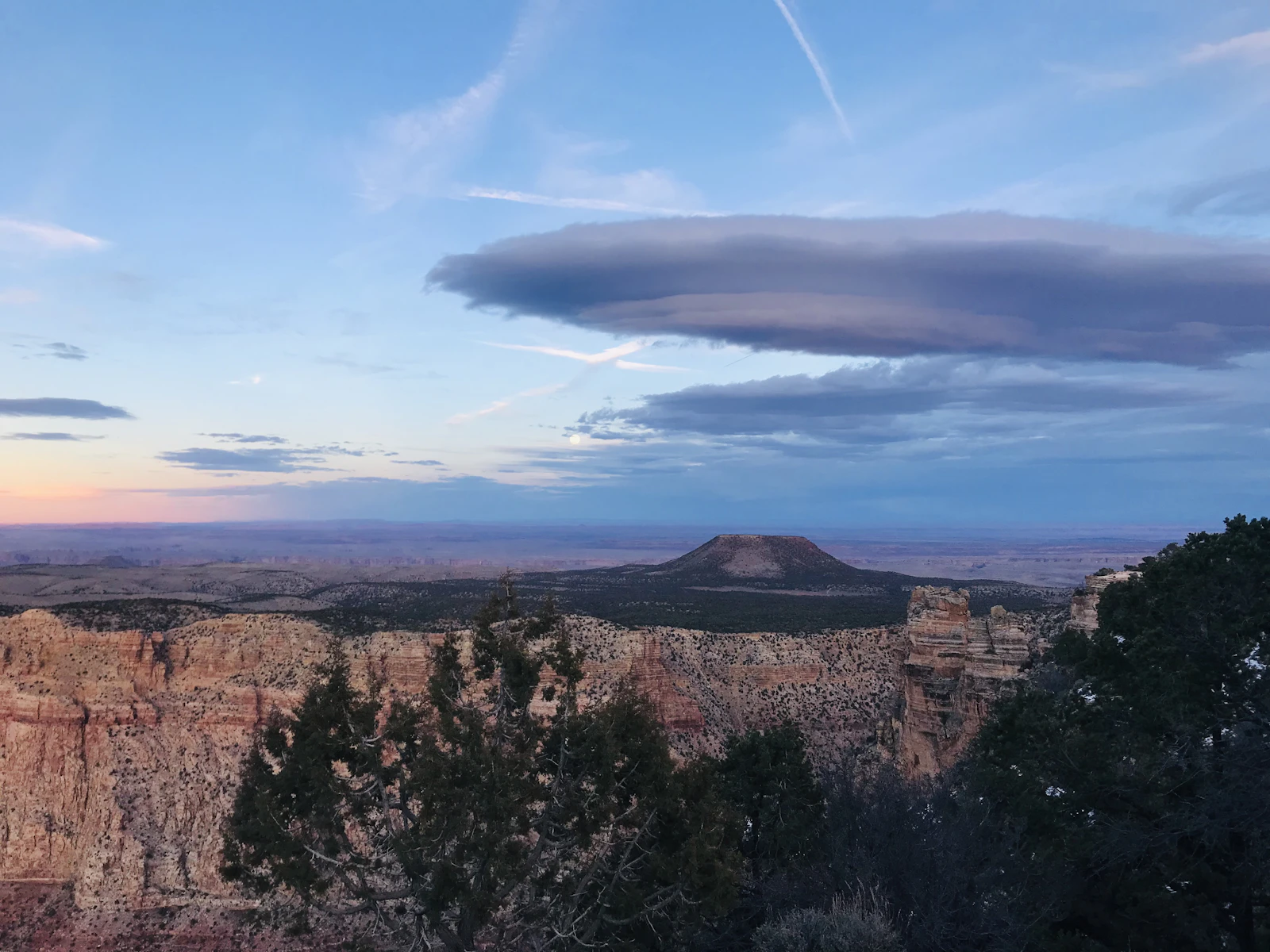 Grand Canyon Village, Arizona photo 10 by Zhenrui Mei