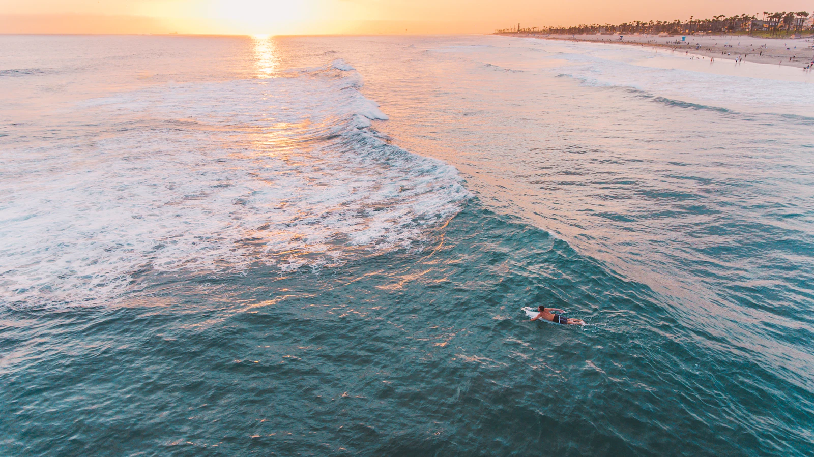 Huntington Beach, California photo 3 by Eric Saunders
