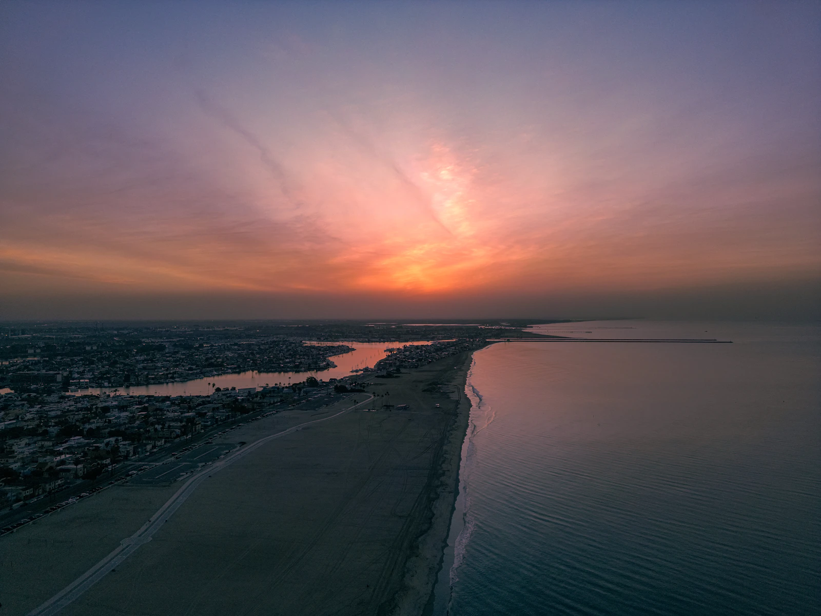 Long Beach, California photo 22 by Logan Voss