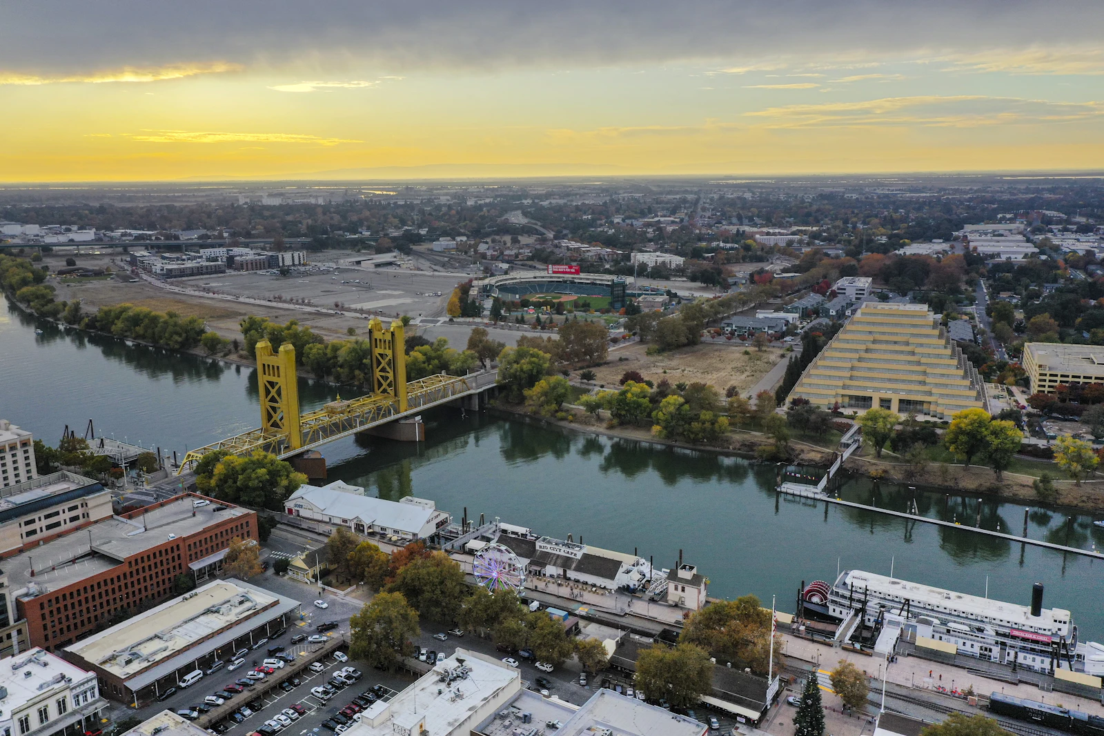 Sacramento, California photo 6 by Leo_Visions