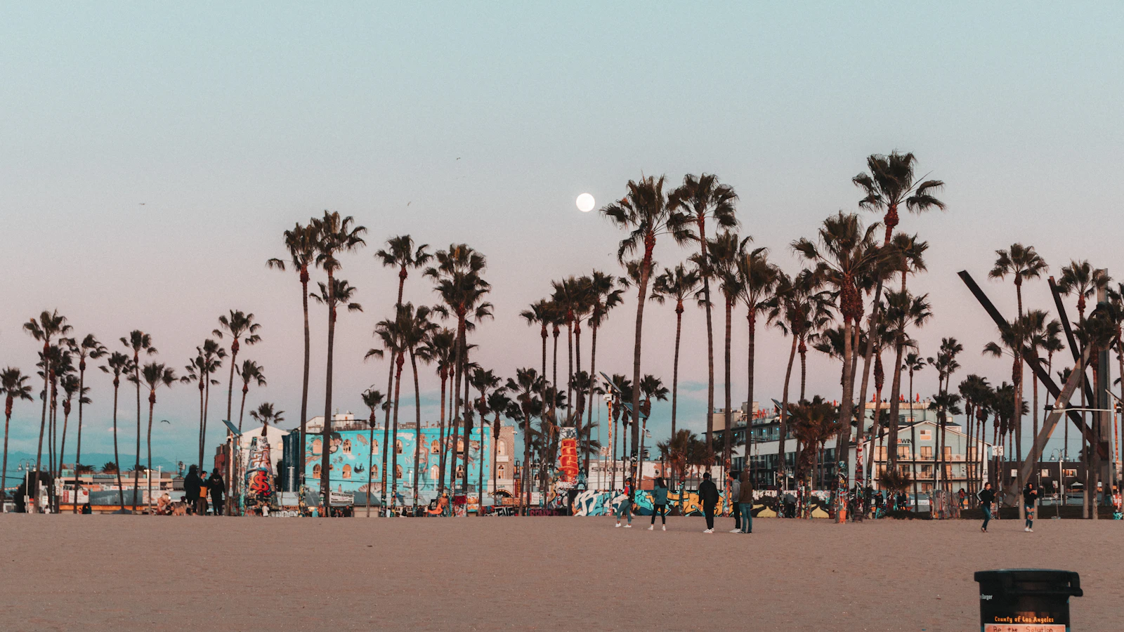 Santa Monica, California photo 5 by Vincentas Liskauskas