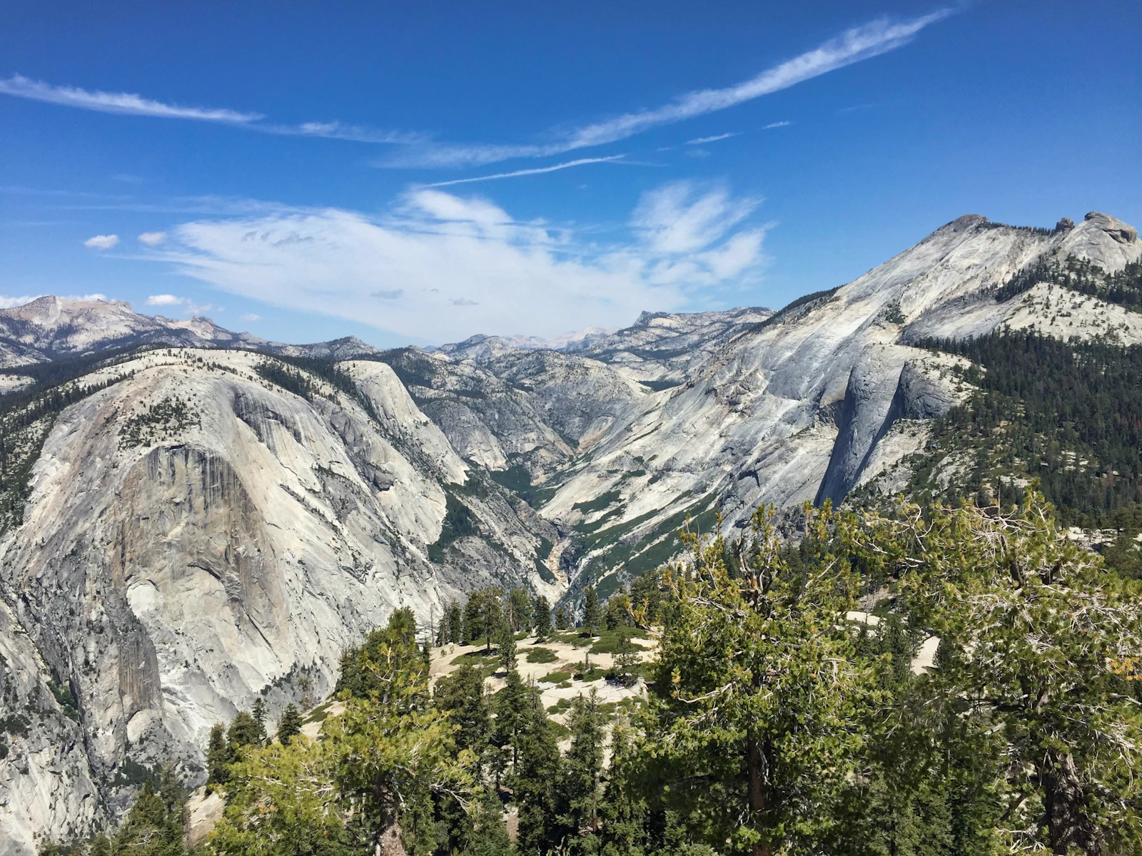Yosemite Valley, California photo 27 by Secret Travel Guide