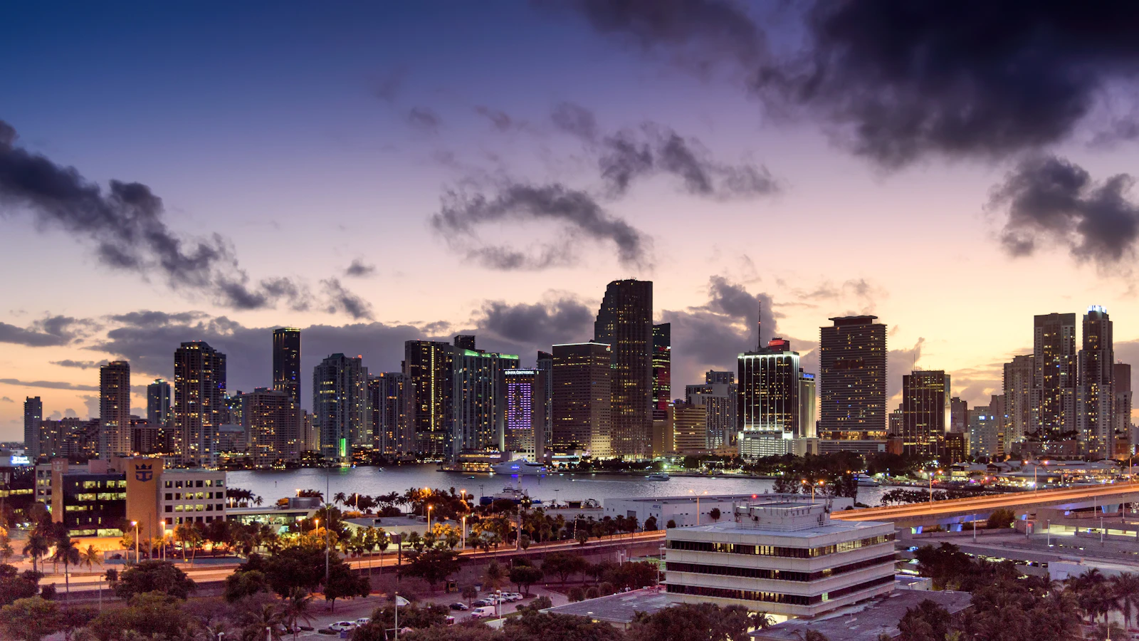 Miami, Florida photo 15 by Joe deSousa