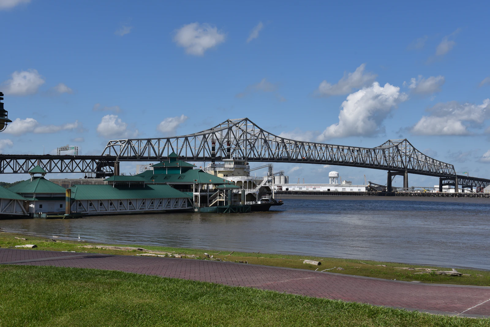 Baton Rouge, Louisiana photo 5 by Gower Brown