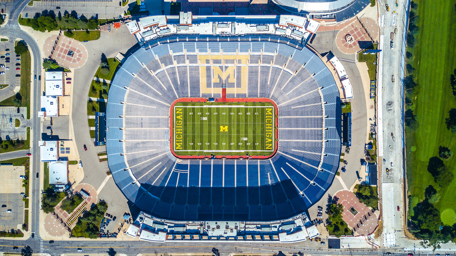 Ann Arbor, Michigan photo 2 by Alex Mertz