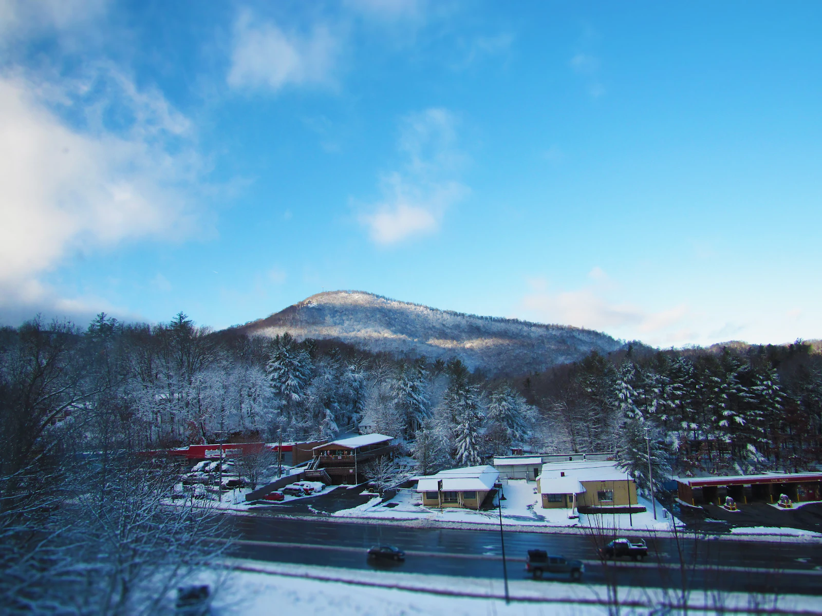 Boone, North Carolina photo 2 by Leiada Krözjhen