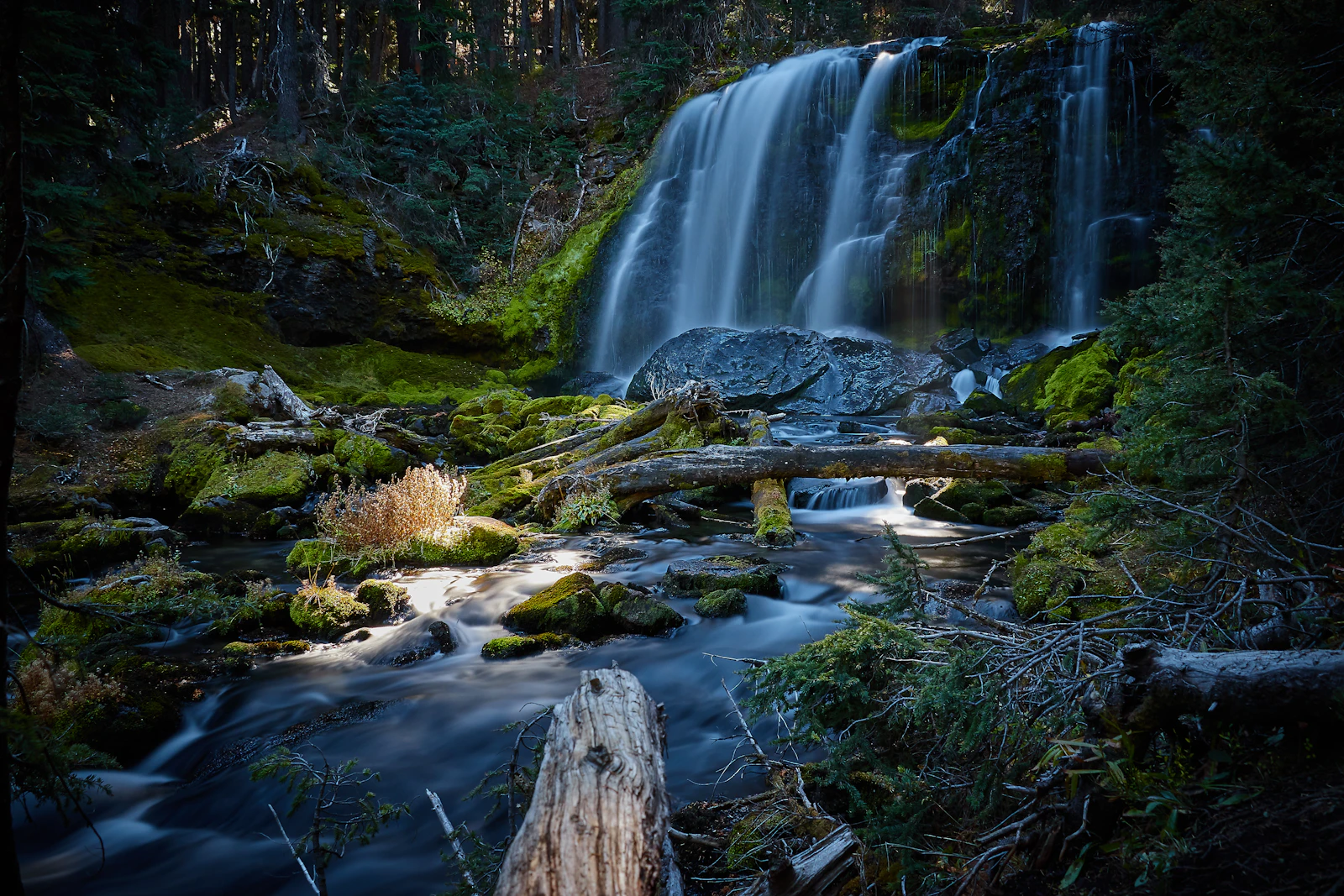 Bend, Oregon photo 12 by josh ludahl