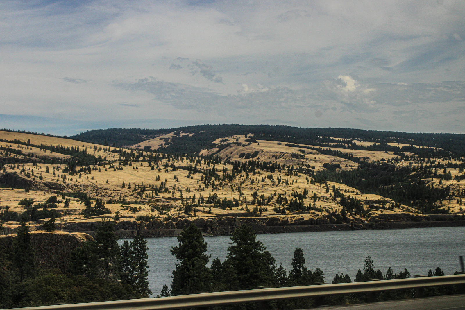 Hood River, Oregon photo 4 by Peter Robbins