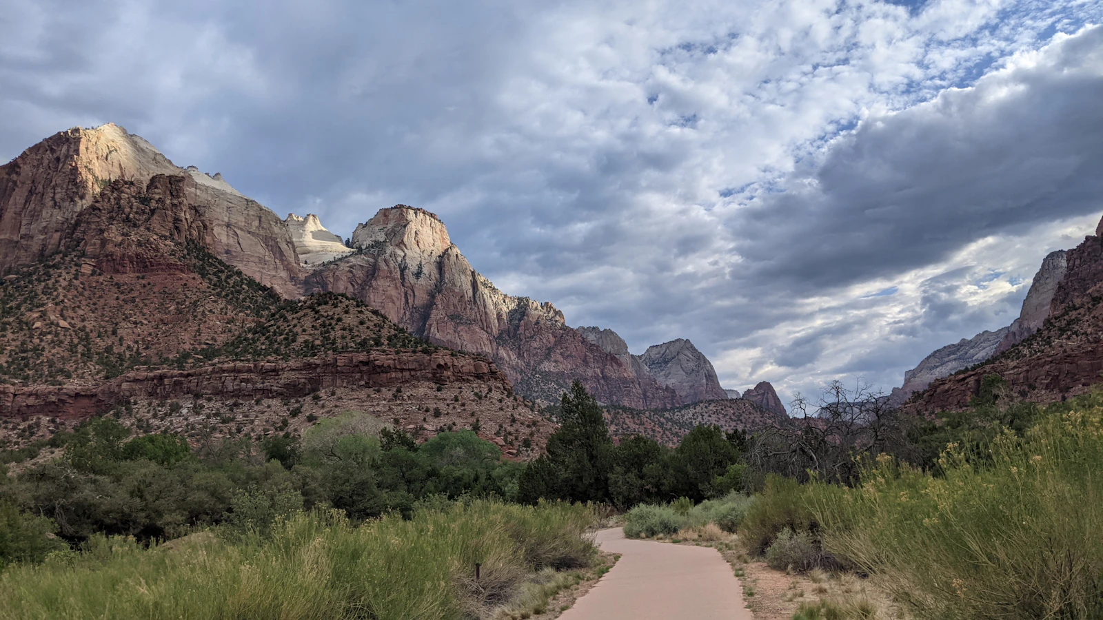 Springdale, Utah photo 3 by Amy Chen