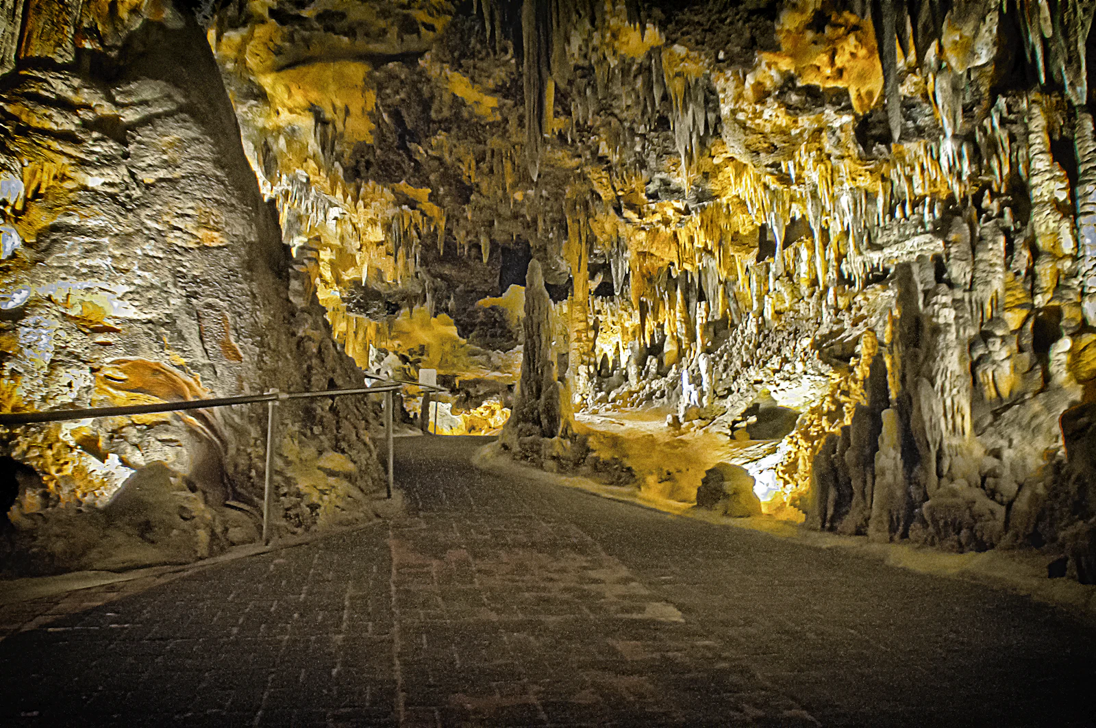 Luray, Virginia photo 16 by Robert Thiemann